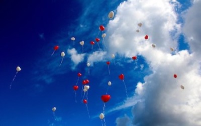 How to Write Beautiful Wedding Vows with Tomco AI